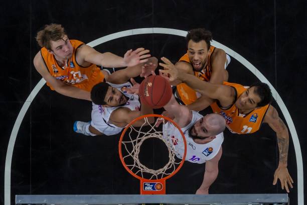 在超级杯的 在超级杯的