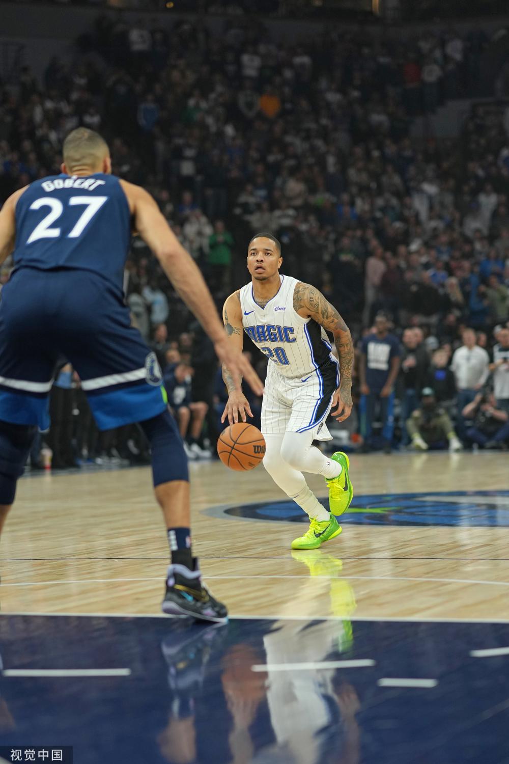 代中的佼佼 代中的佼佼