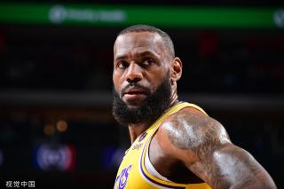 队交锋时 队交锋时