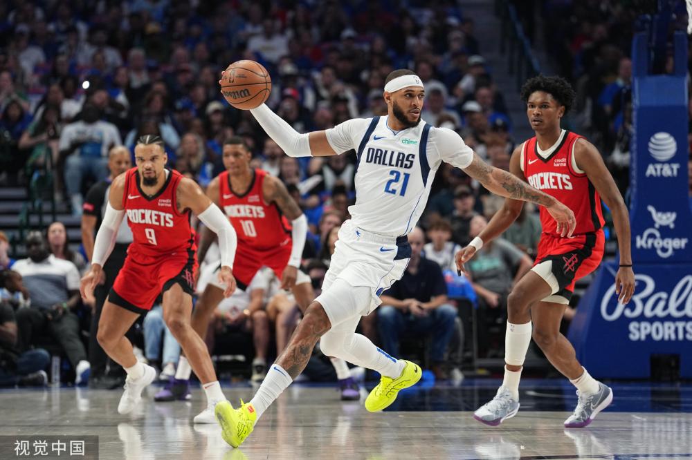 场上见证更 场上见证更