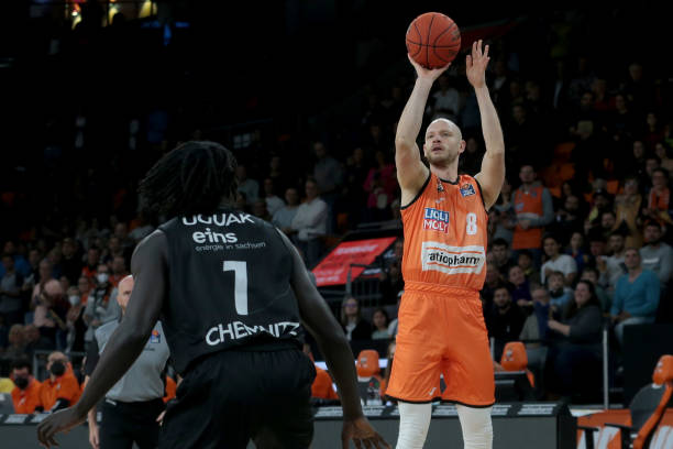 场输球时 场输球时