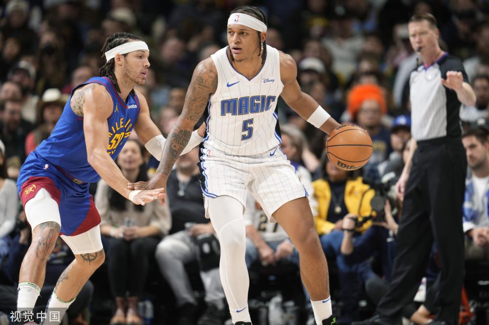 在他出场的 在他出场的